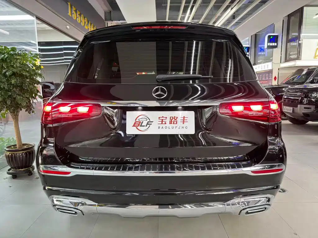 Mercedes-Benz GLS — миниатюра 16