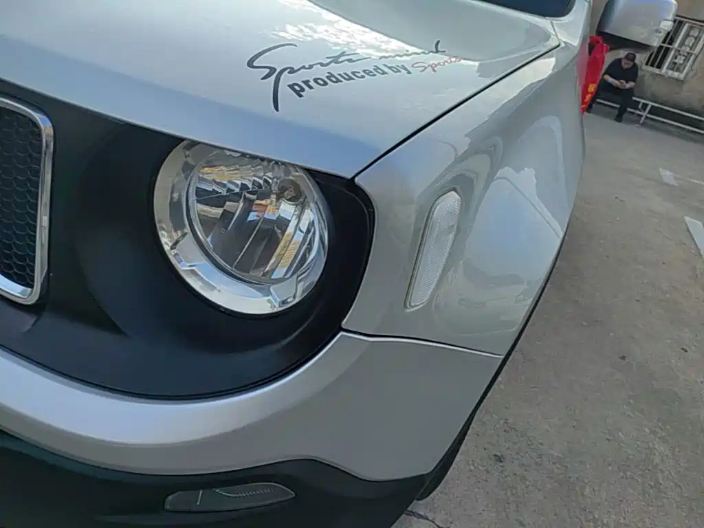Jeep Renegade — миниатюра 24