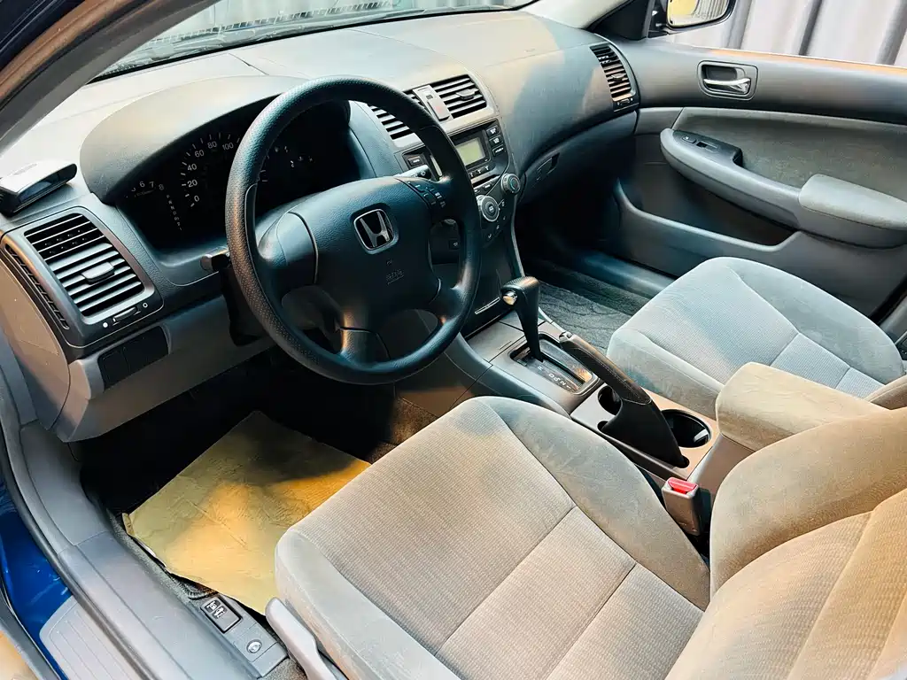 Honda Accord 2005 2.4L