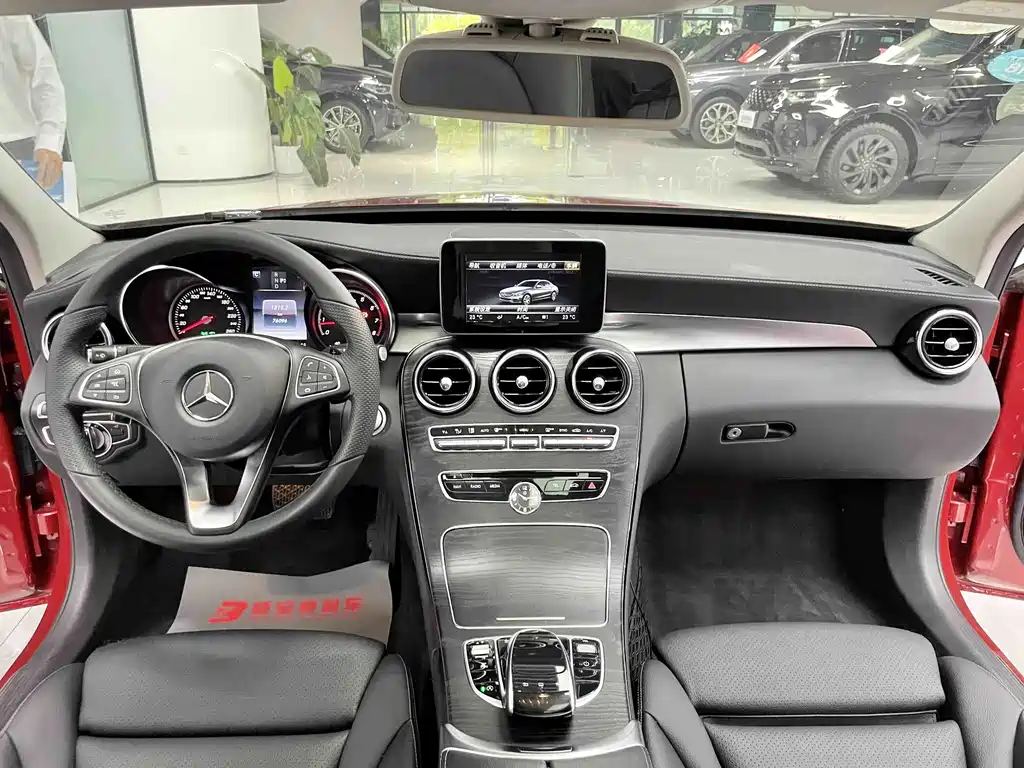 Mercedes-Benz C-Class — миниатюра 4