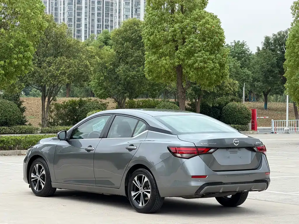 Nissan Sylphy — миниатюра 5