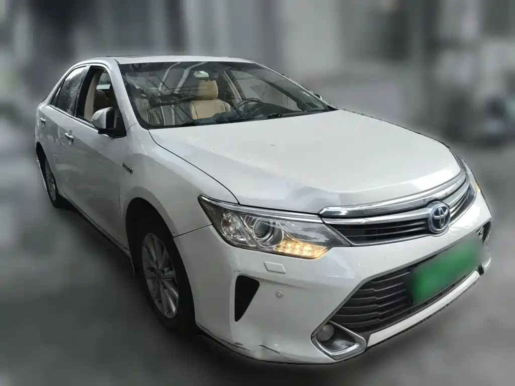Toyota Camry — миниатюра 24
