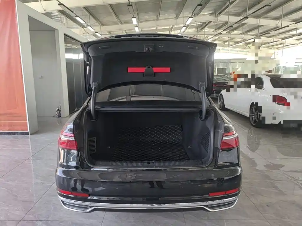 Audi A8 — миниатюра 19