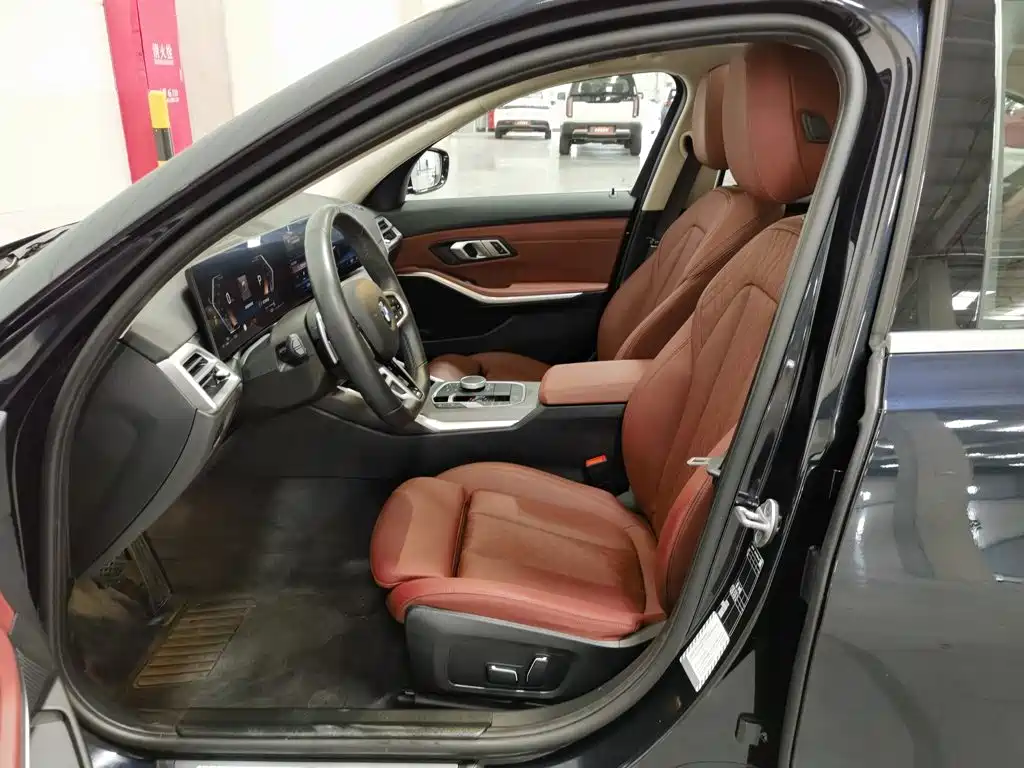 BMW 3 Series — миниатюра 10