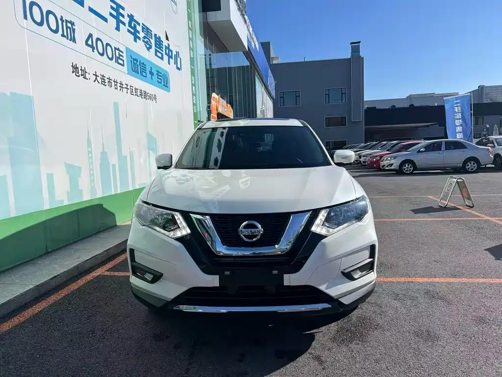 NISSAN QIJUN