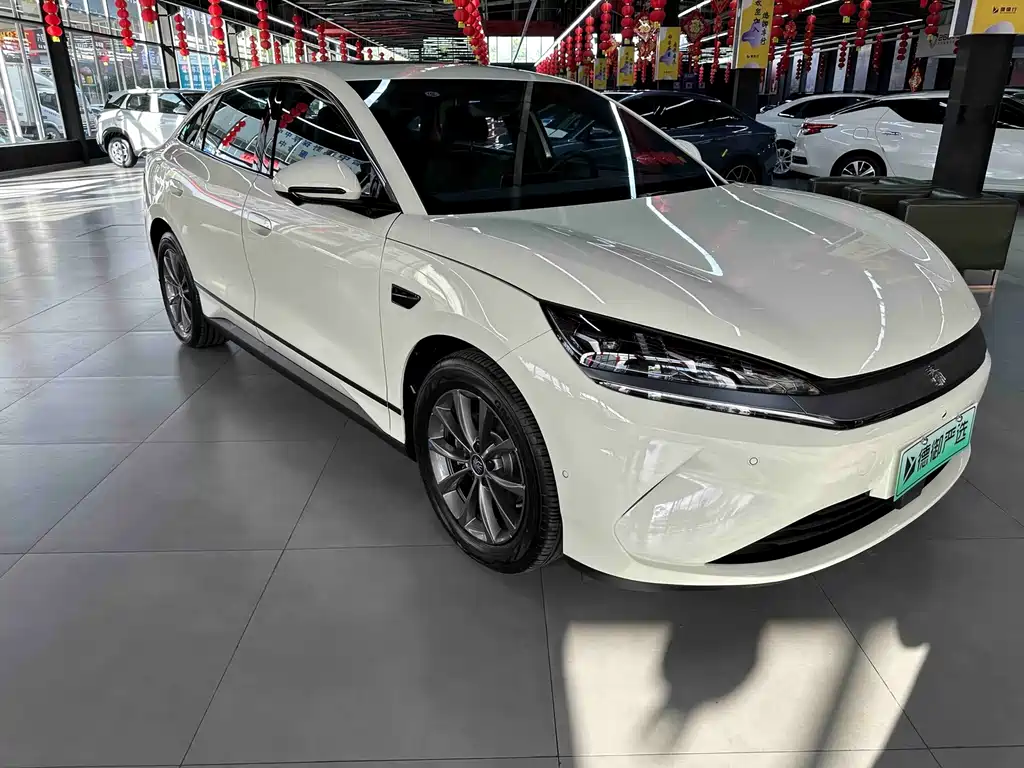 BYD Qin L — миниатюра 3