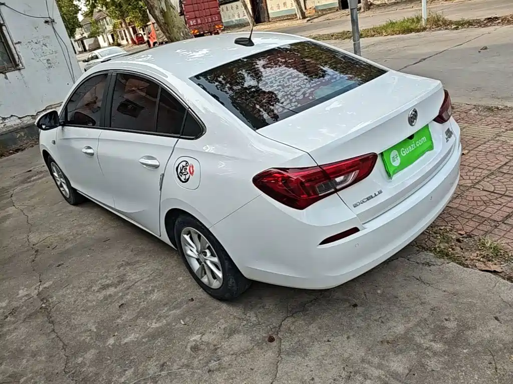 Buick Excelle — миниатюра 5