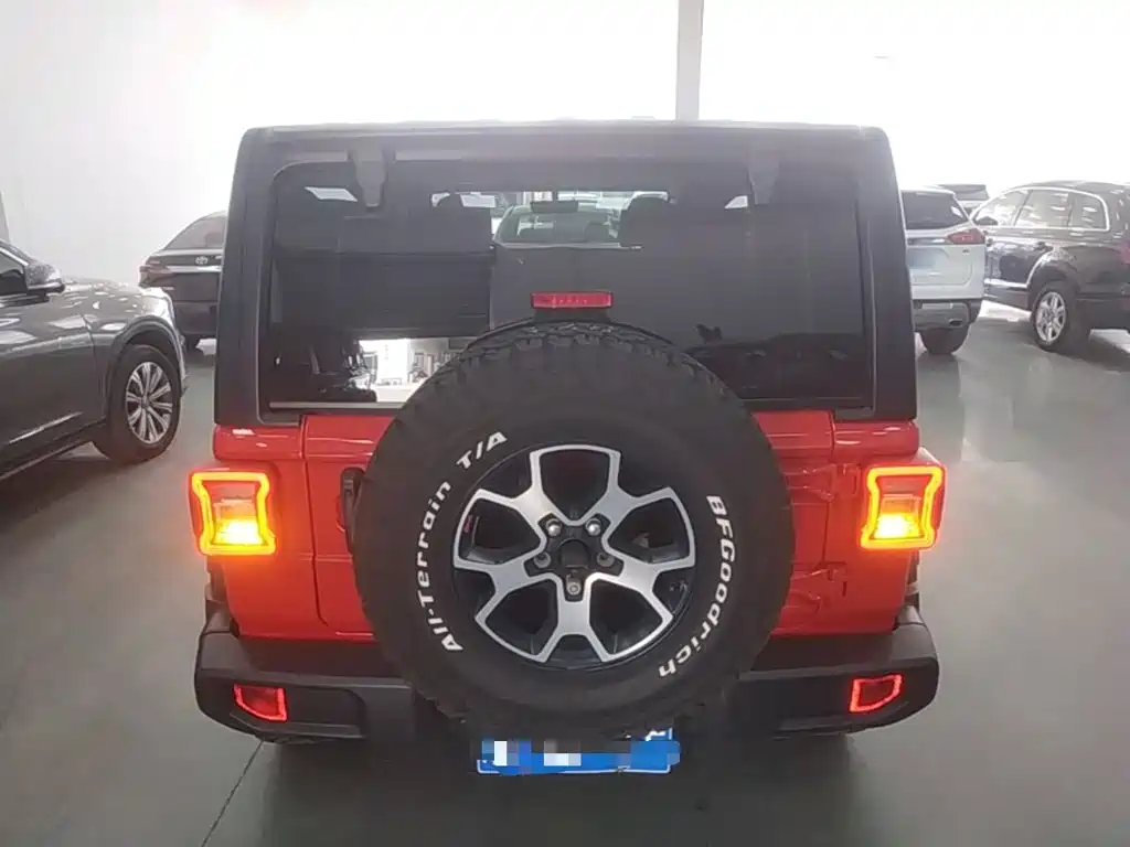 Jeep Wrangler — миниатюра 6