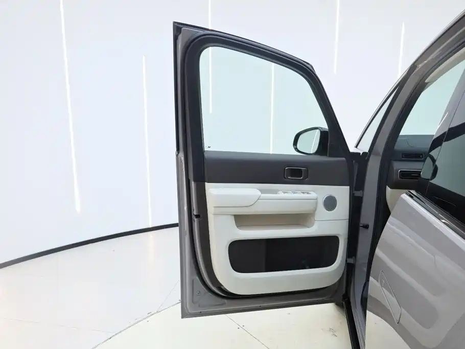 Li Auto Li MEGA — миниатюра 20