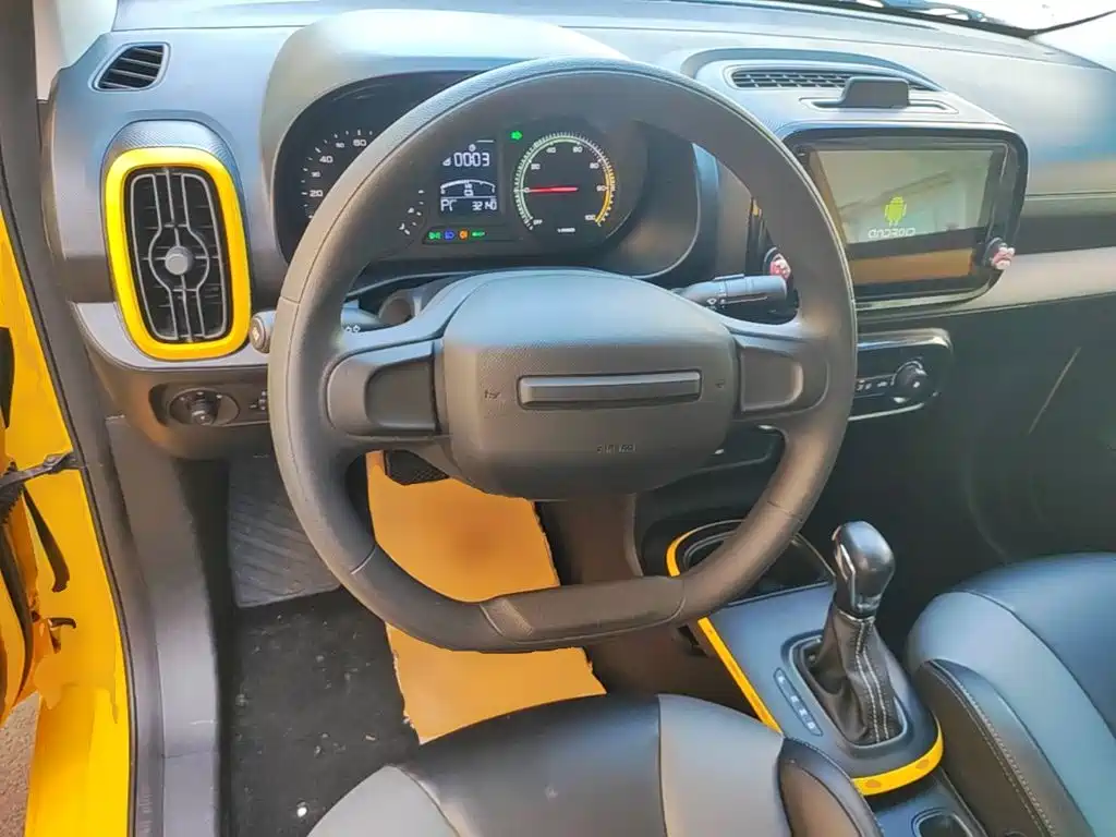 Roewe Clever — миниатюра 11