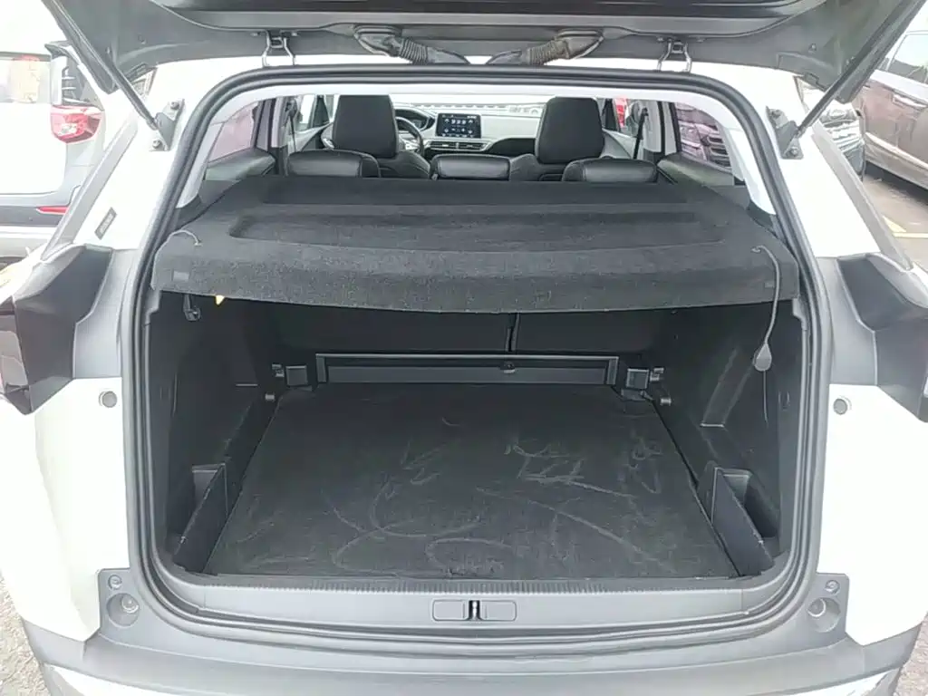 Peugeot 4008 — миниатюра 19