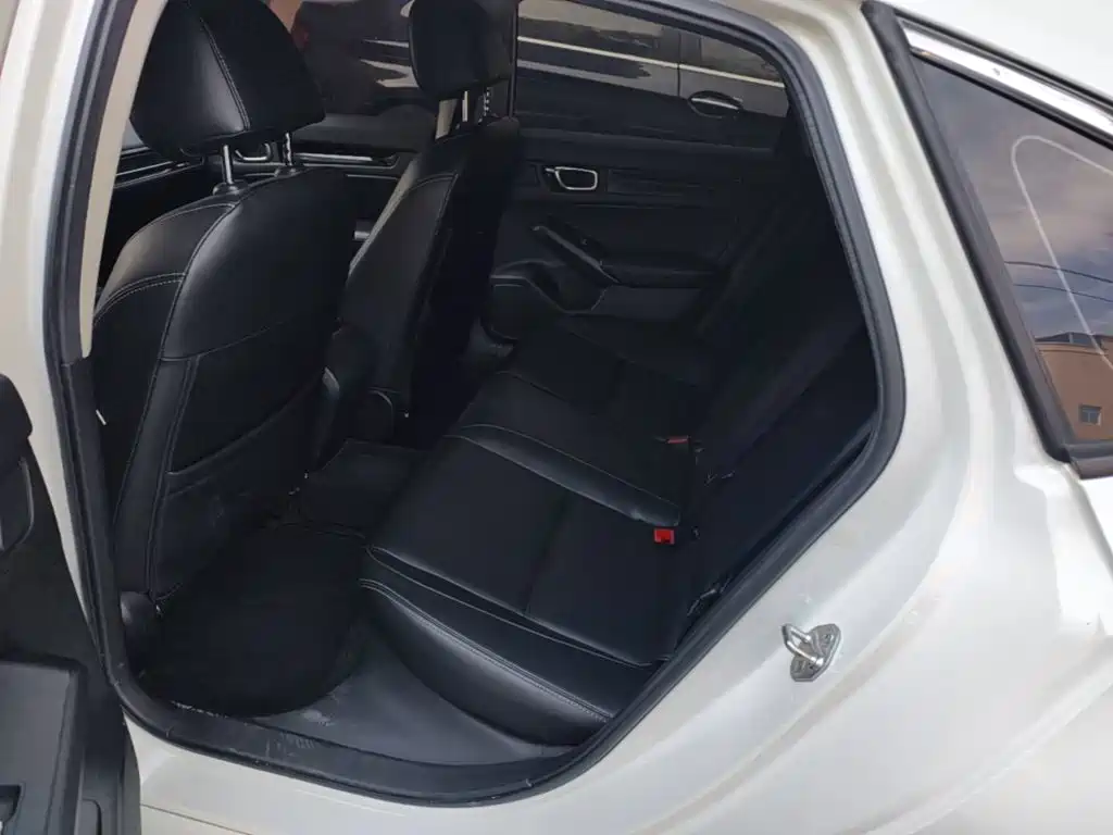 Honda Civic — миниатюра 17