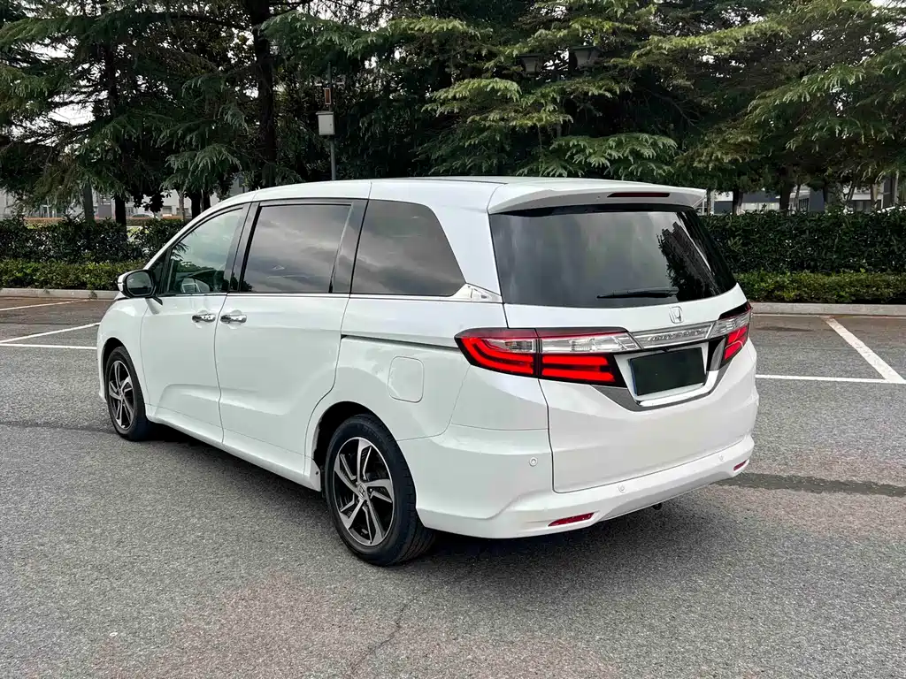 Honda Odyssey — миниатюра 4
