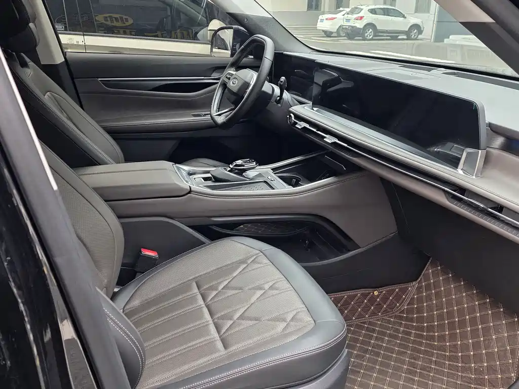 Ford Edge — миниатюра 11