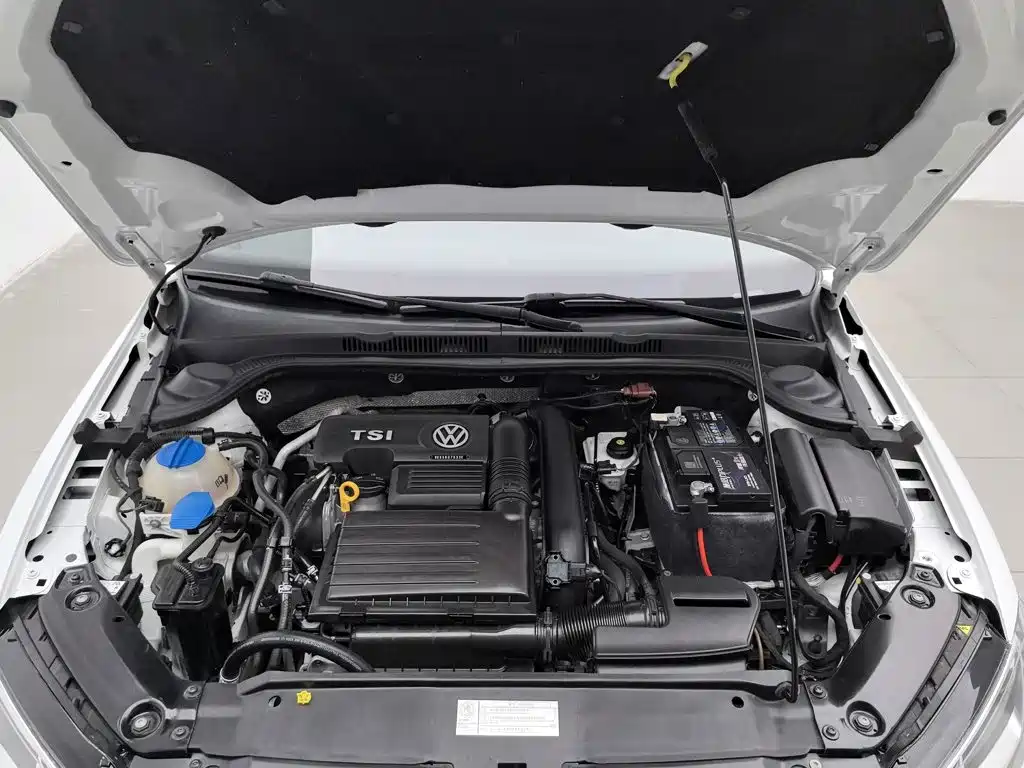 Volkswagen Sagitar — миниатюра 6