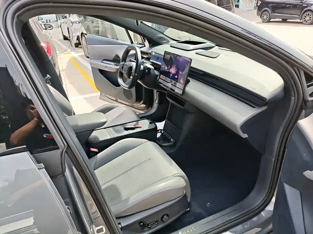 Lynk & Co Z20 — миниатюра 13