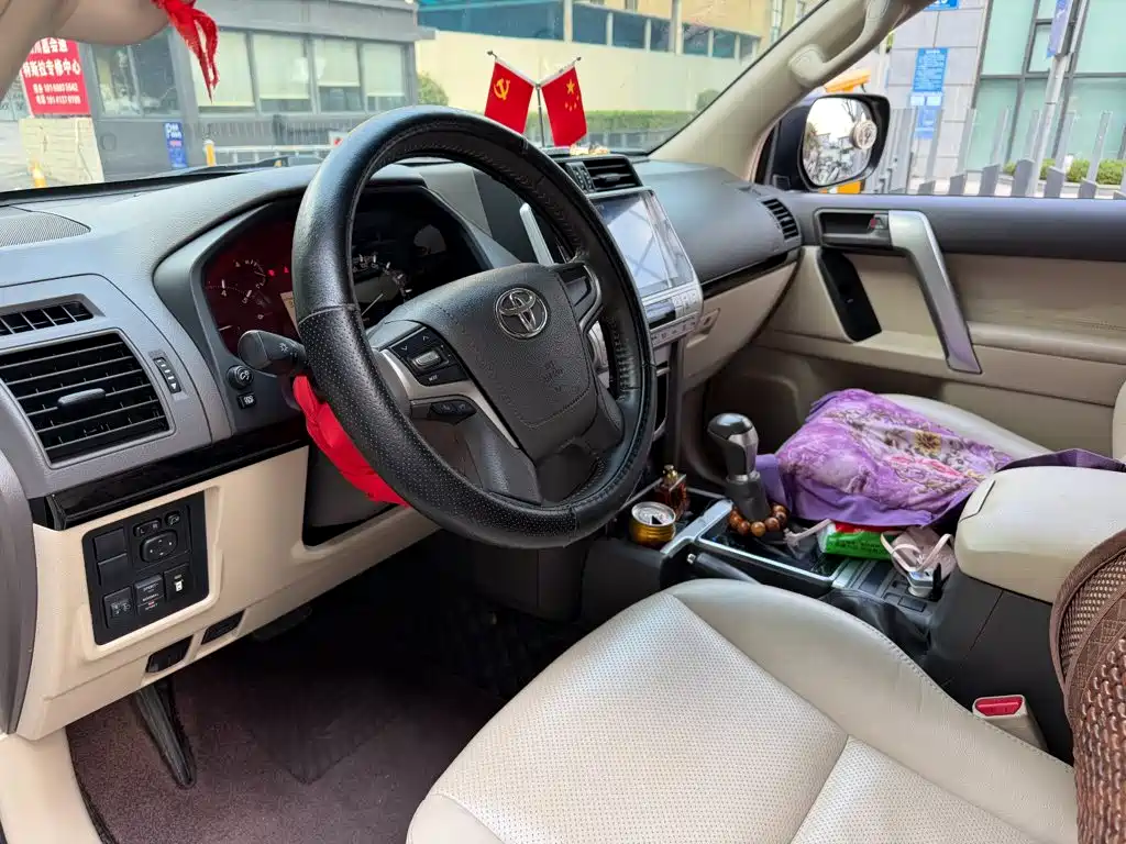 Toyota Prado (Import) — миниатюра 7