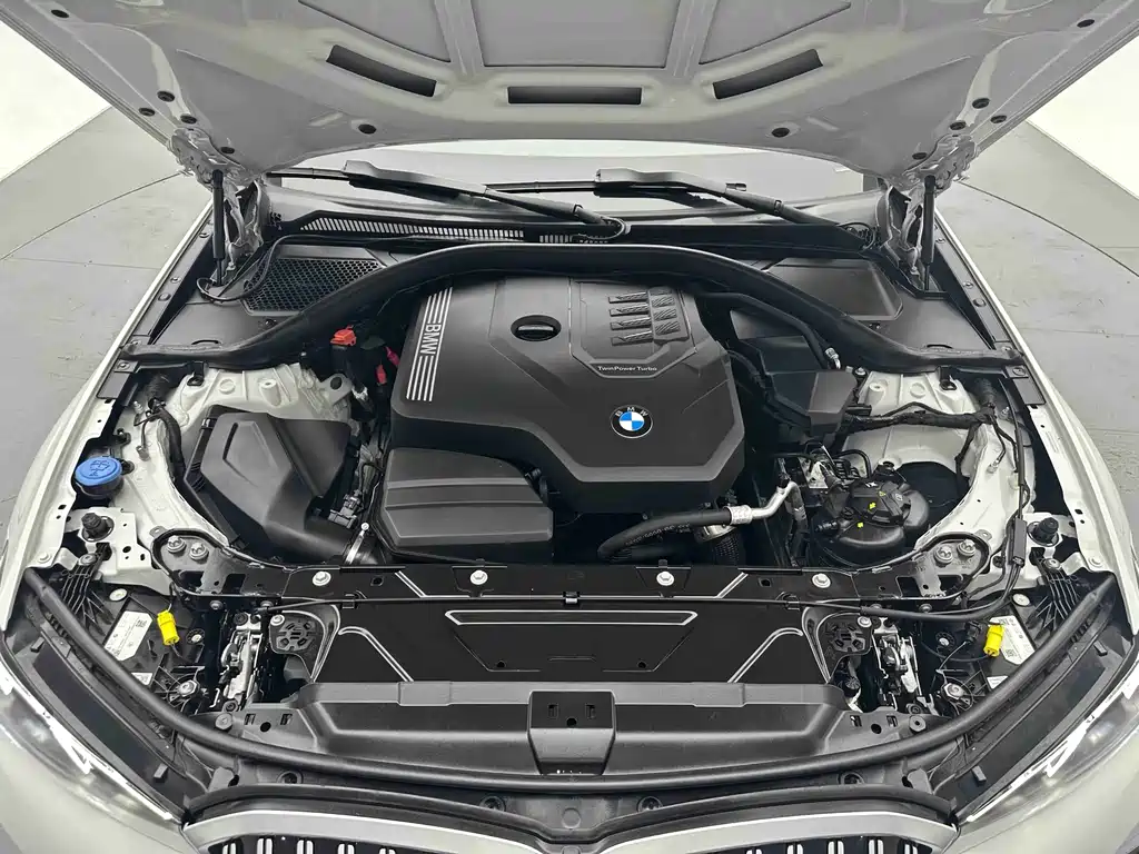 BMW 3 Series — миниатюра 20