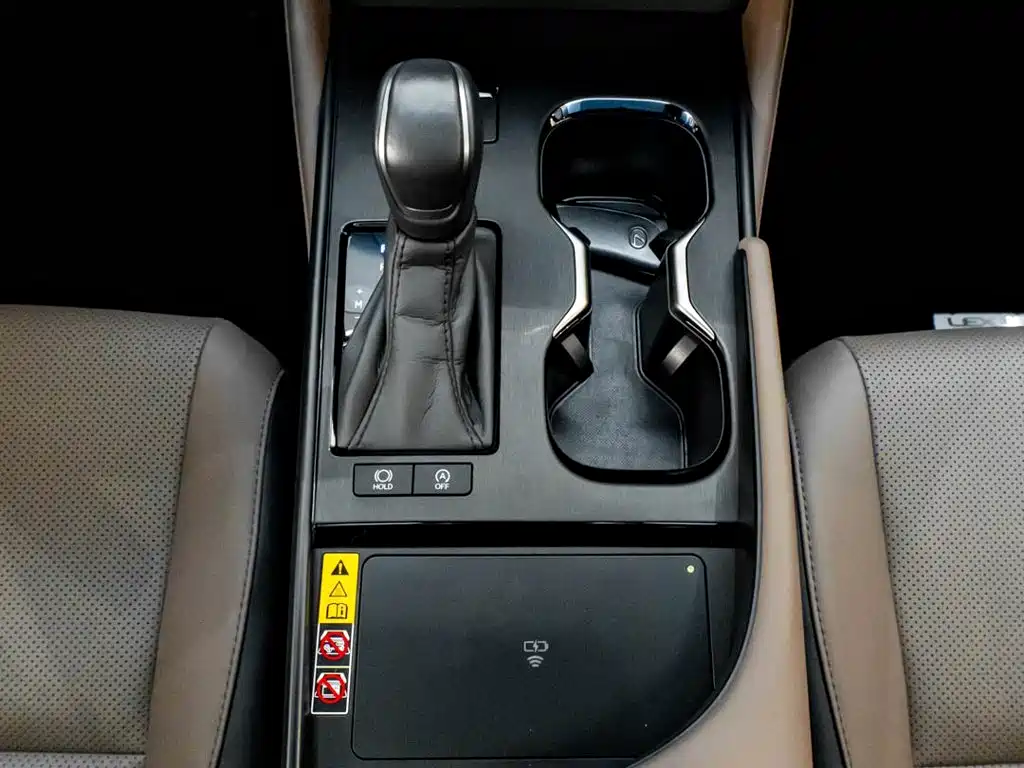 Lexus ES — миниатюра 20