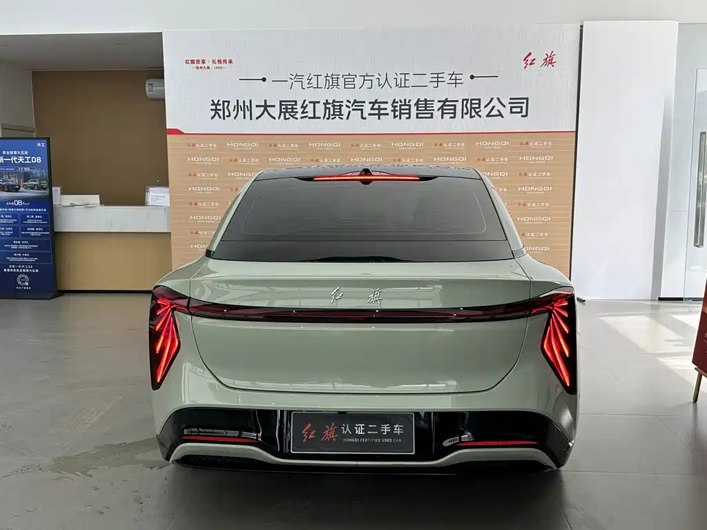 Hongqi Hongqi EH7 — миниатюра 6