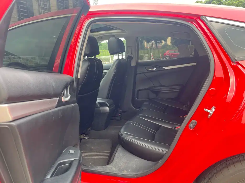 Honda Civic — миниатюра 9