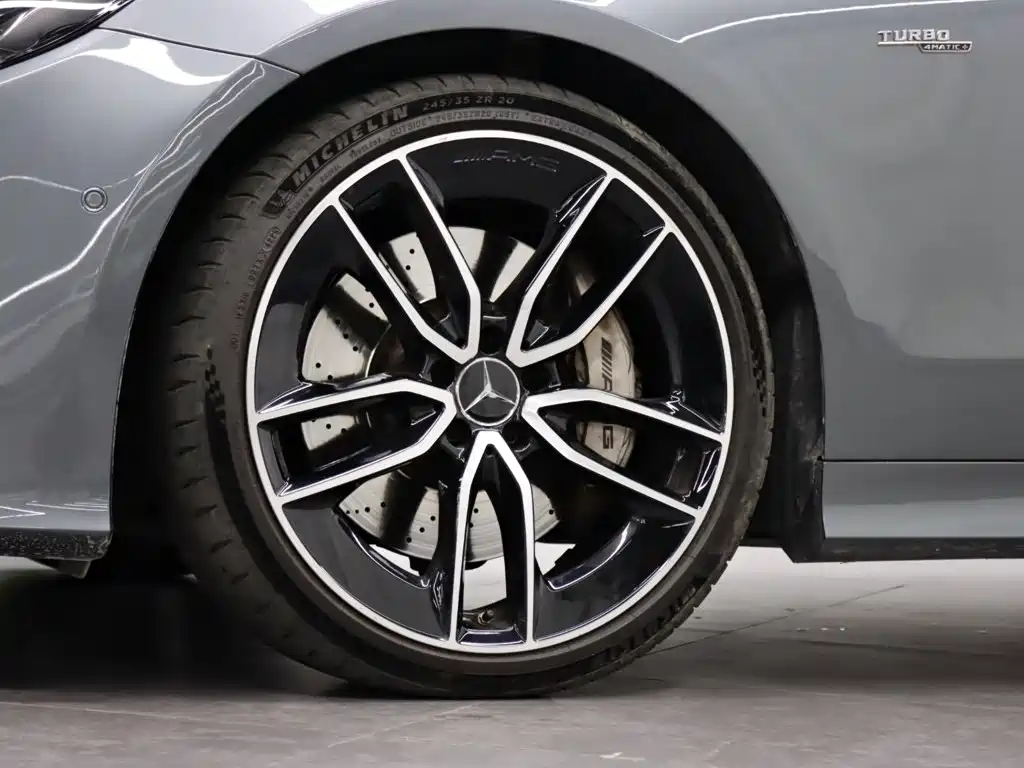 Mercedes-Benz E-Class AMG — миниатюра 25