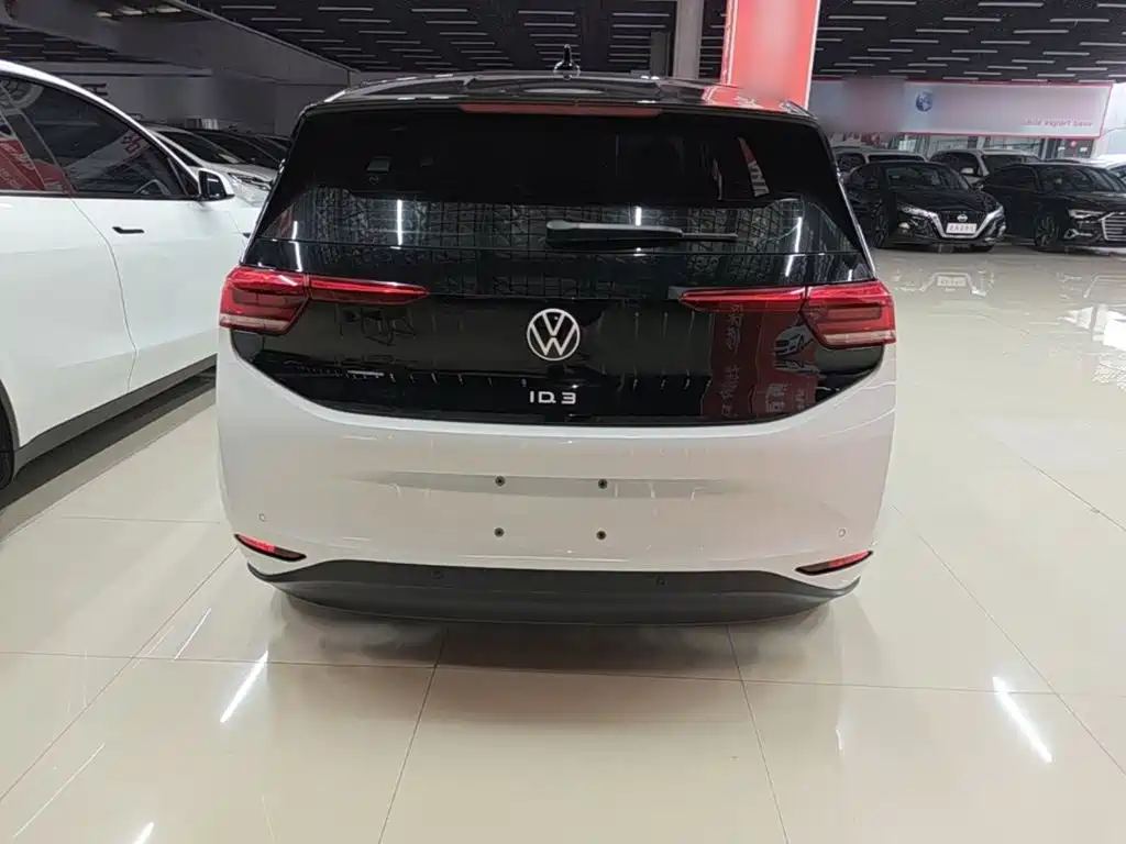 Volkswagen ID.3 — миниатюра 6