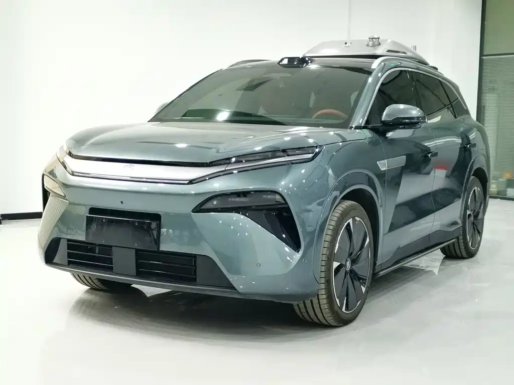 BYD Tang L L 2025 DM 175KM