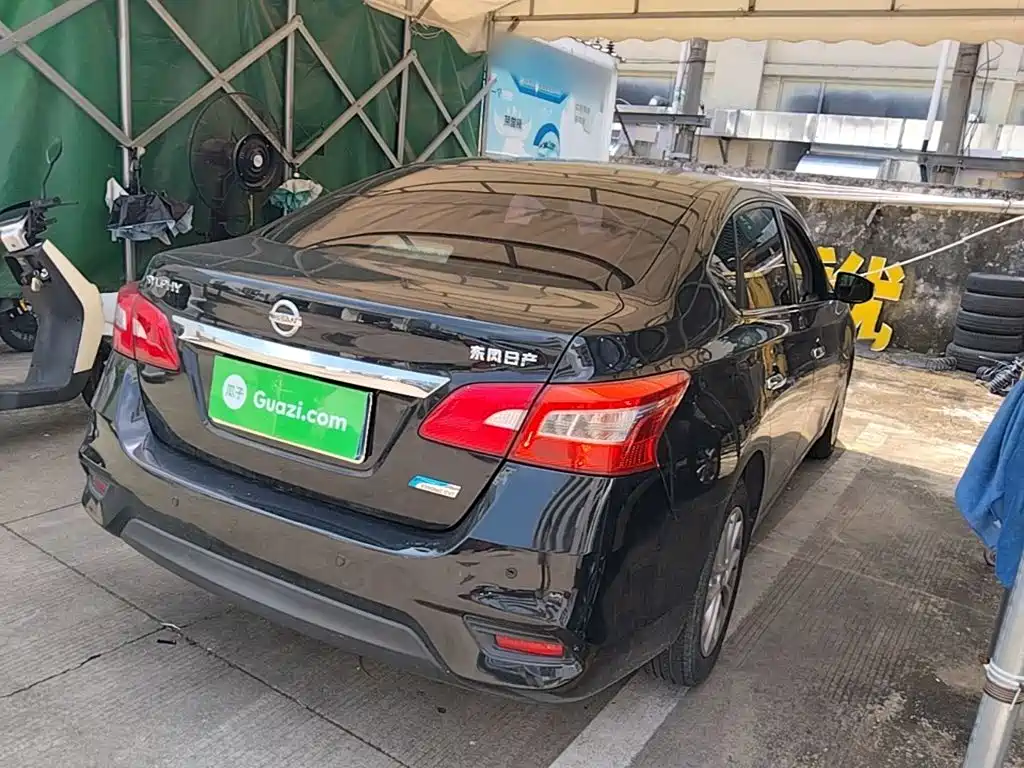 Nissan Sylphy — миниатюра 7