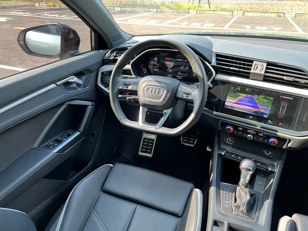 Audi Q3 — миниатюра 10