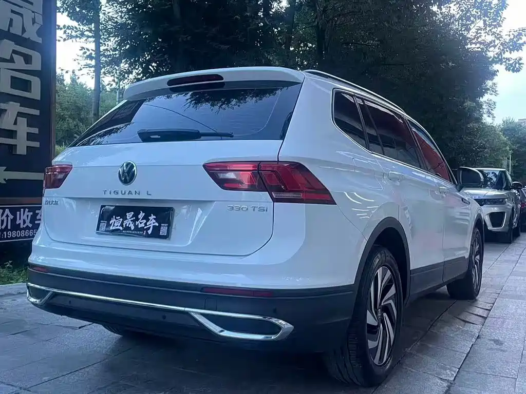 Volkswagen Tiguan L — миниатюра 6
