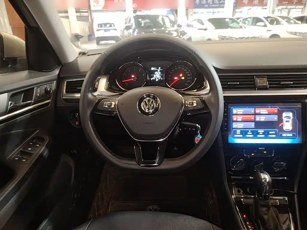Volkswagen Bora — миниатюра 11