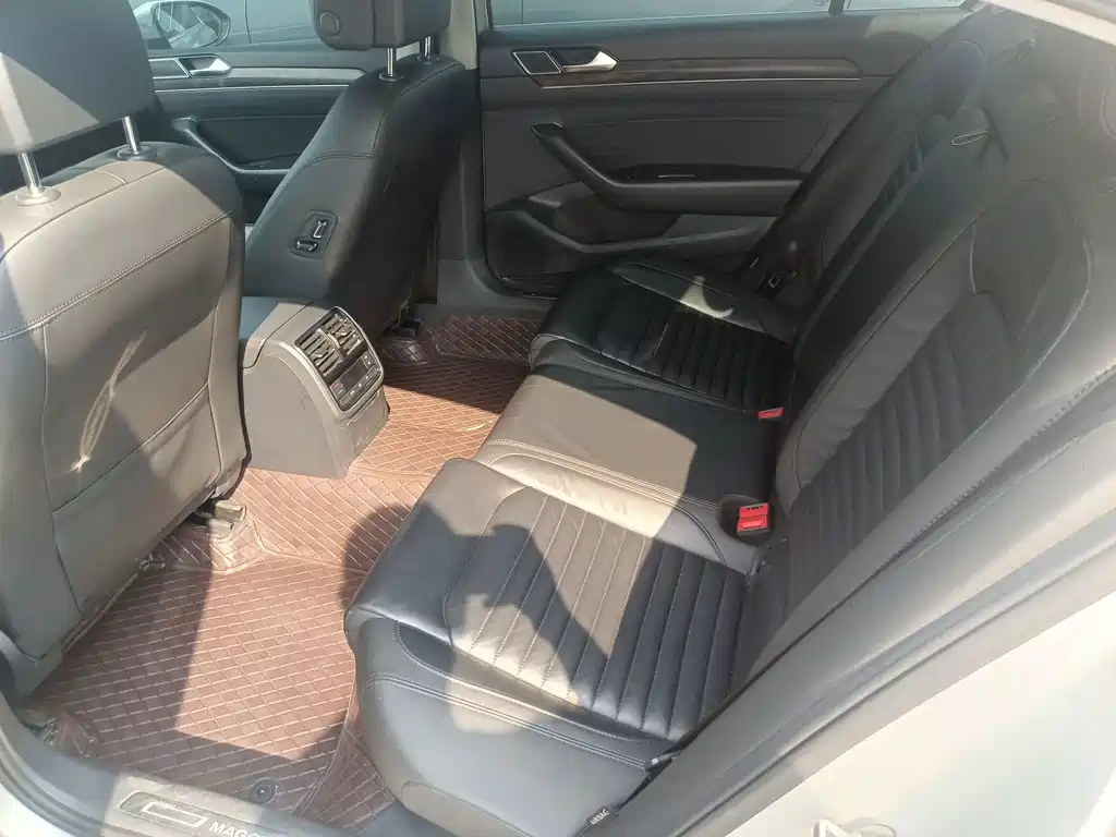 Volkswagen Magotan — миниатюра 5