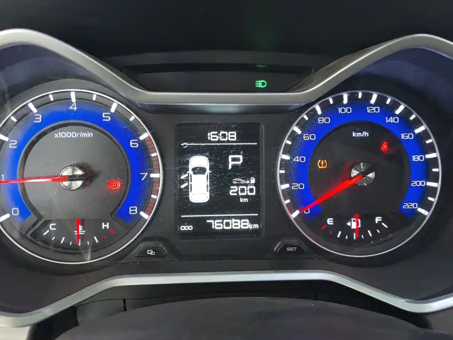 Geely Vision X3 — миниатюра 14