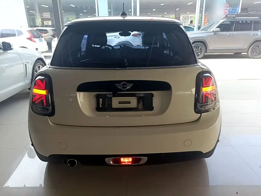 MINI Mini — миниатюра 6