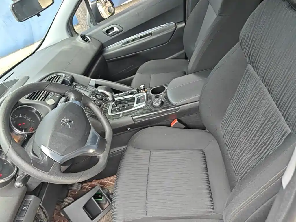 Peugeot 3008 — миниатюра 15