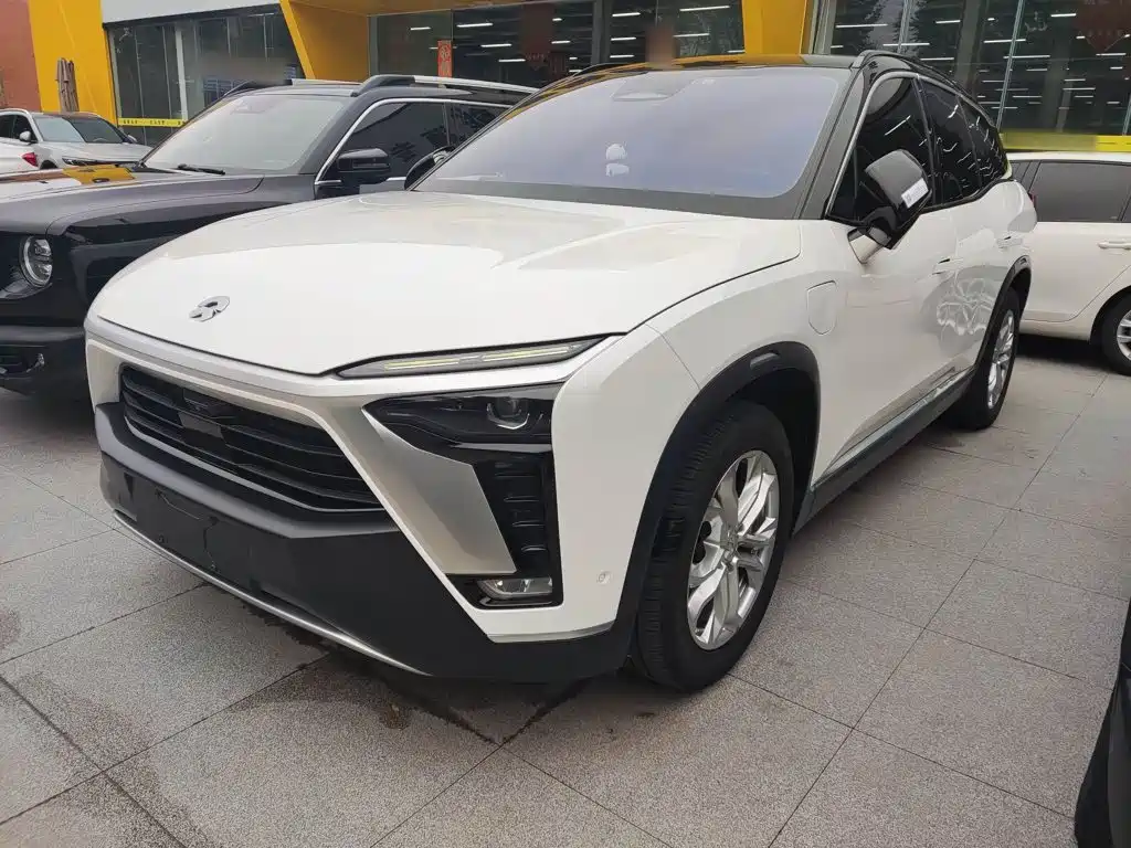 NIO ES8 — миниатюра 2