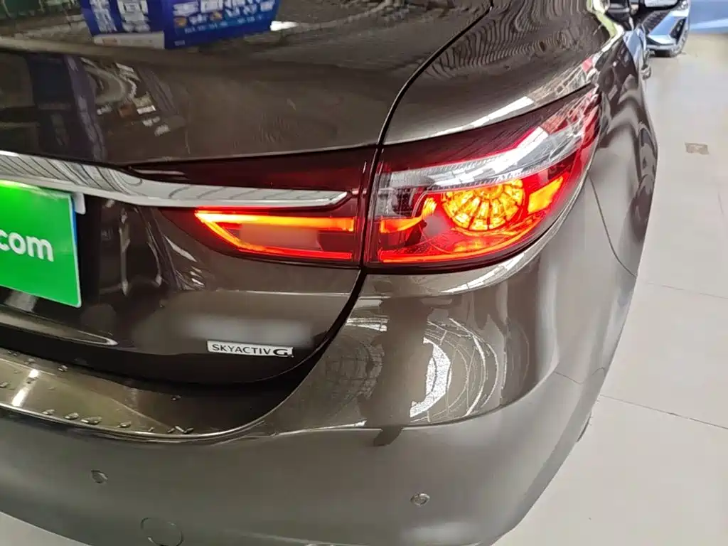 Mazda Atenza — миниатюра 8