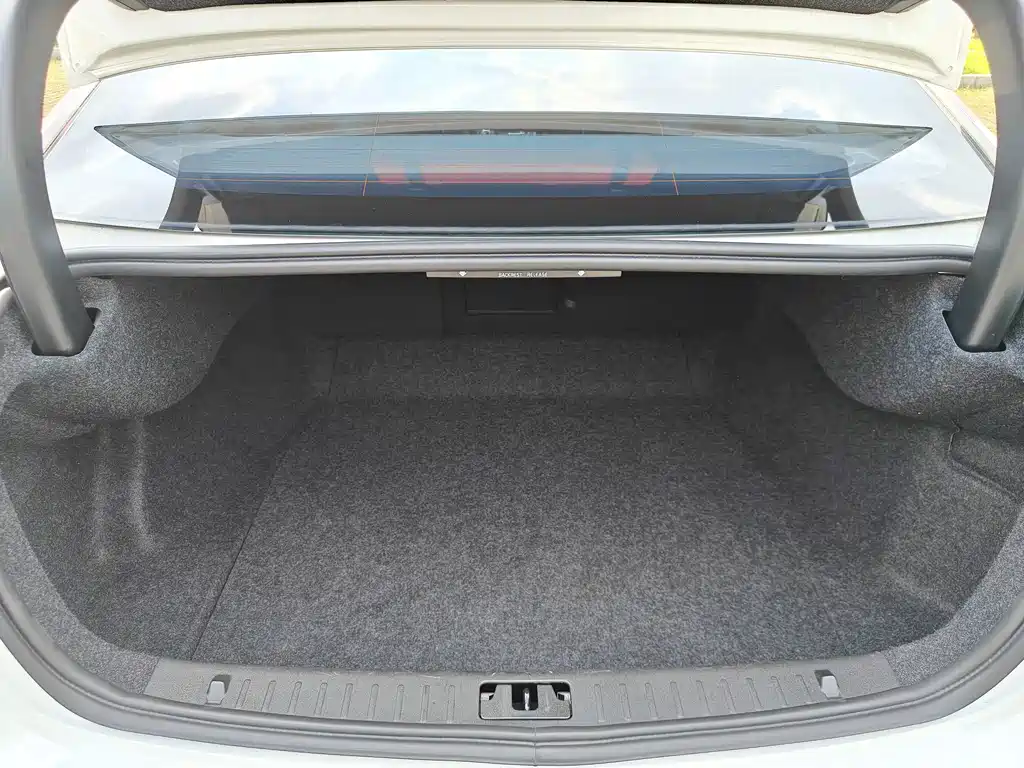 Volvo S60 — миниатюра 10