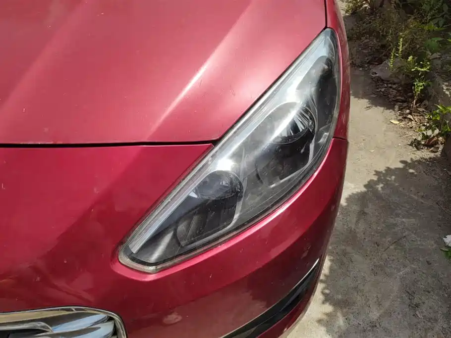 Peugeot 308 2014 1.6L MT