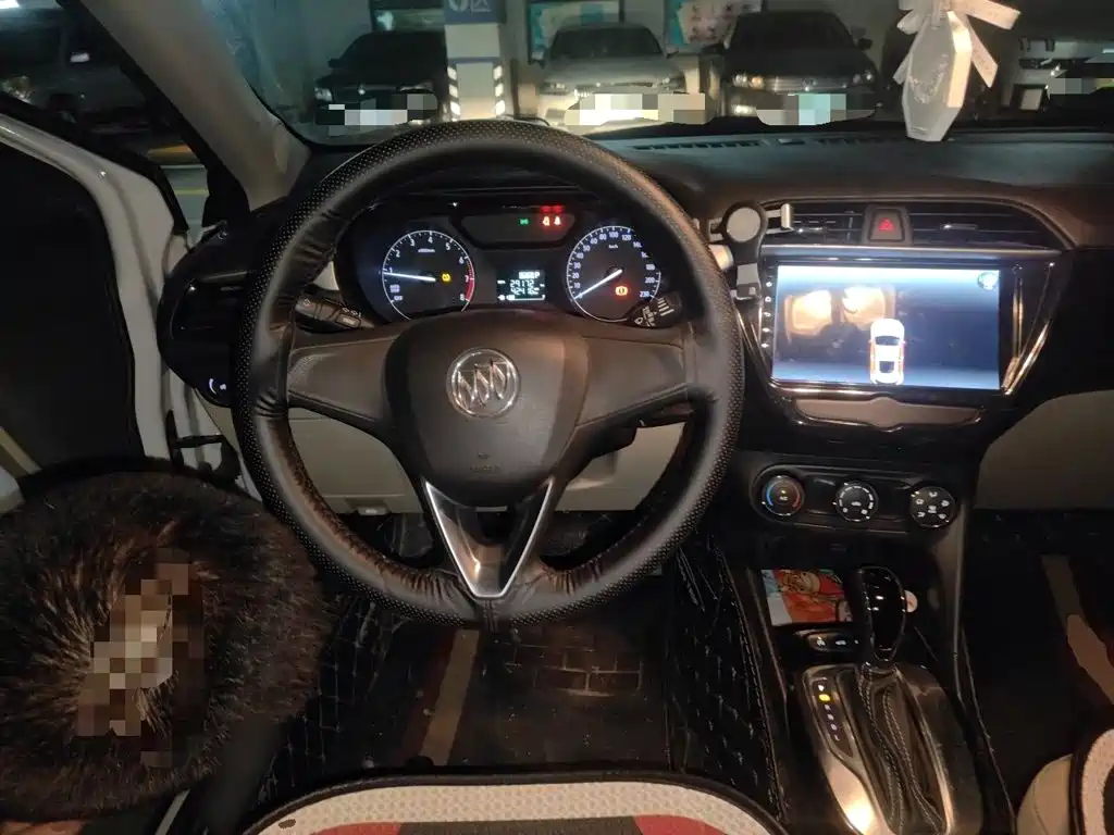 Buick Excelle — миниатюра 6