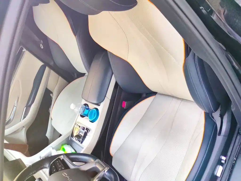 BYD PLUS New Energy — миниатюра 11