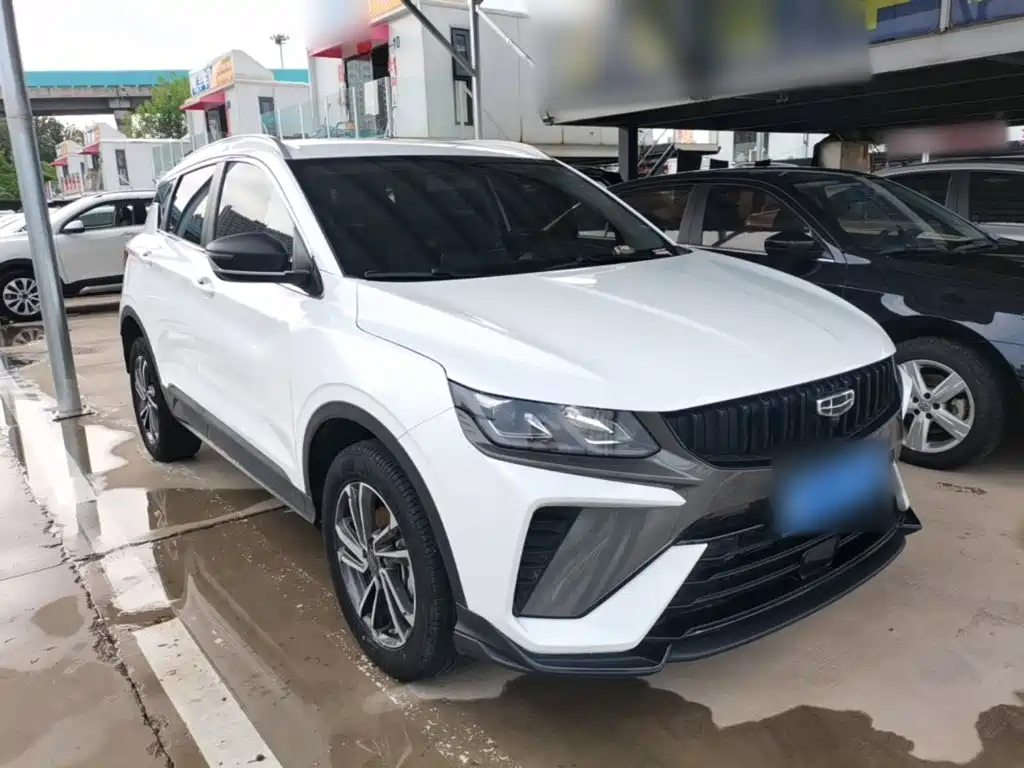 Geely Binyue — миниатюра 4