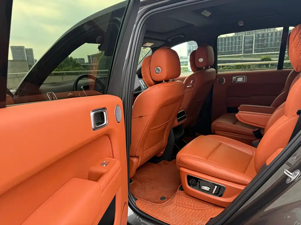 Li Auto Li L8 — миниатюра 5
