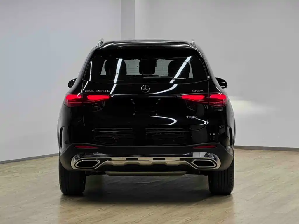 Mercedes-Benz GLC — миниатюра 8