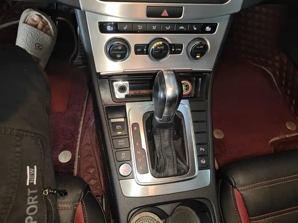 Volkswagen CC — миниатюра 14
