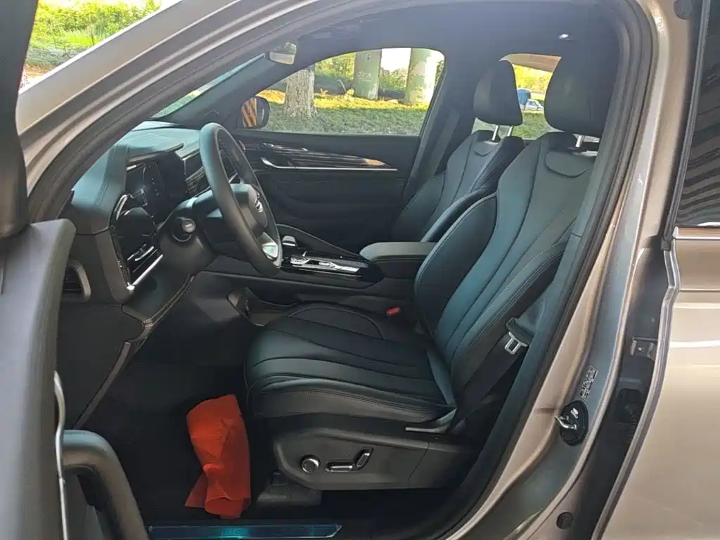 Geely Xingyue L — миниатюра 15
