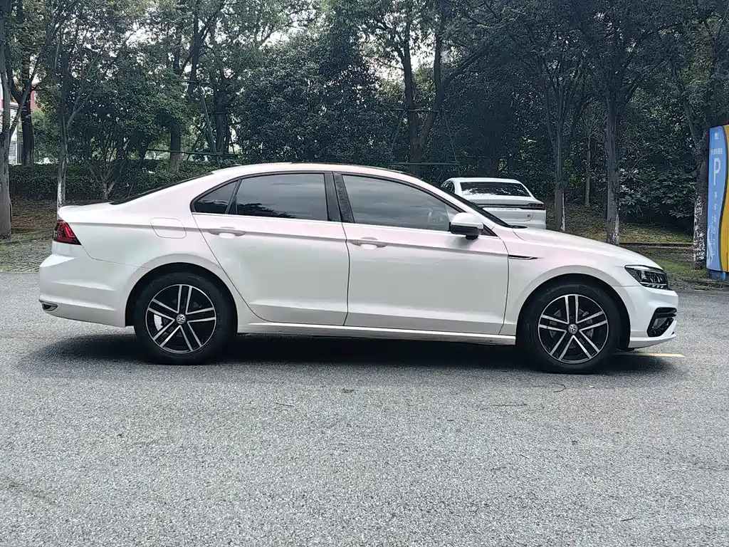 Volkswagen Lamando — миниатюра 14