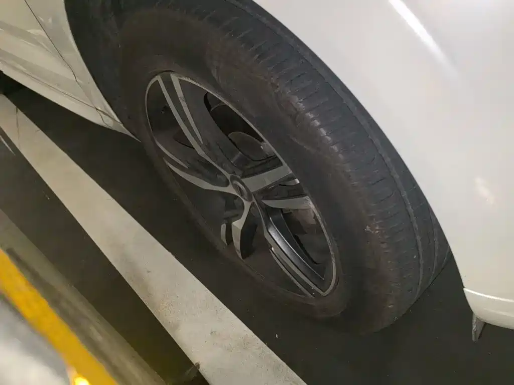 Volvo XC60 — миниатюра 8