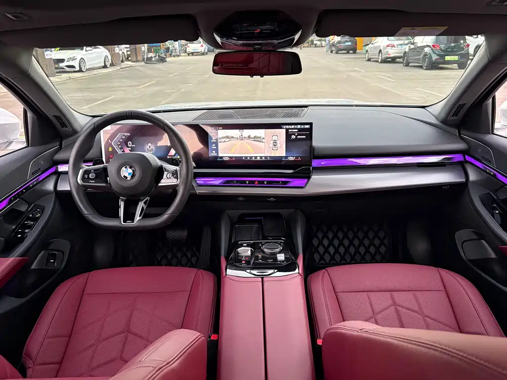 BMW 5 Series — миниатюра 10